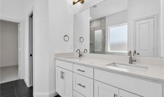 5101 SW Bedford Rd, Bentonville, AR 72713