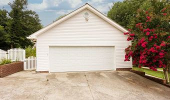 715 Carmen Dr, Athens, TN 37303