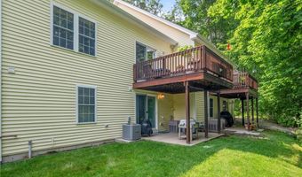 130 Bear Hill Rd 302, Cumberland, RI 02864