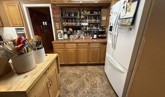 810 W Centre Ave, Artesia, NM 88210