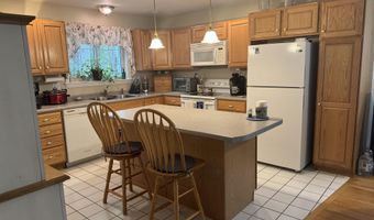 335 Calef Hwy 1, Barrington, NH 03825
