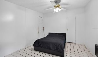 10890 NE 102ND Pl, Archer, FL 32618