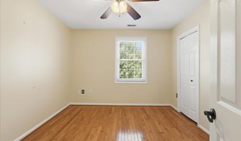 4003 KLOMAN St, Annandale, VA 22003