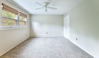 2240 Steeplechase Dr, Ann Arbor, MI 48103