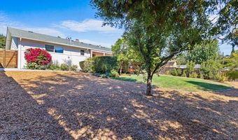 5668 Monte Verde Dr, Santa Rosa, CA 95409