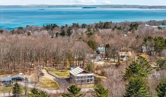 156 Congress St, Belfast, ME 04915