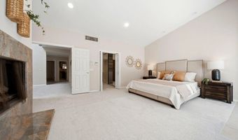 425 Loma Larga, Solana Beach, CA 92075