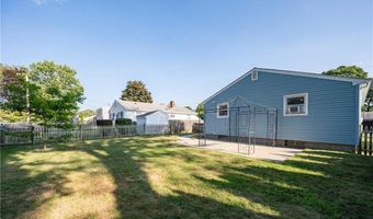 34 Dearborn Dr, East Providence, RI 02915