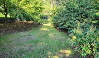111 NE Briggadun Dr, Belfair, WA 98528