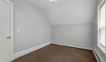 9 Gardner Ave, Cranston, RI 02910