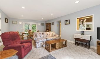 1438 State Highway 102, Bar Harbor, ME 04609