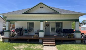 738 Tyhee Ave, American Falls, ID 83211