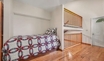 1066 Lake Viking Ter, Altamont, MO 64620