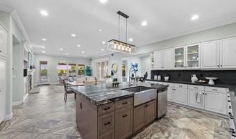 2216 Blossom Hill Ln, Escondido, CA 92029