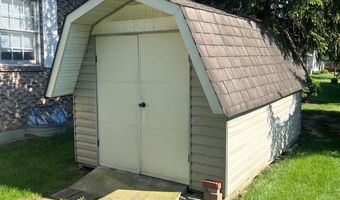 905 S Park Ave, Batesville, IN 47006
