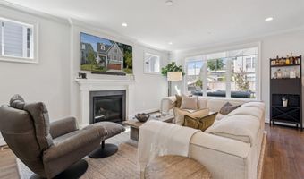 10010 FLEMING Ave, Bethesda, MD 20814
