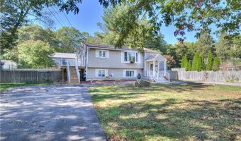 25 Cedar Grove Dr, Exeter, RI 02822