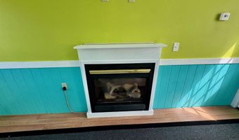 2 Pine Rd, Bennington, VT 05201