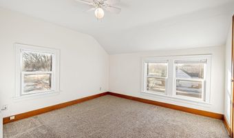 907 8th St SE, Austin, MN 55912
