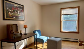 8 Pine Hill Dr, Belfast, ME 04915