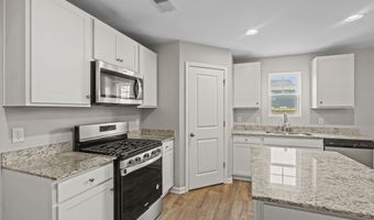 166 Carriagebrook Cir, Camden, SC 29020
