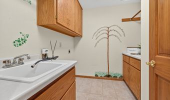 W2313 ST GERMAINE Court, Appleton, WI 54915