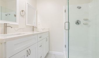 5414 Newcastle Ave 8, Encino, CA 91316