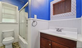 953 Franklin Tpke, Allendale, NJ 07401
