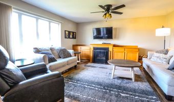 1524 N Harrison St, Aberdeen, SD 57401