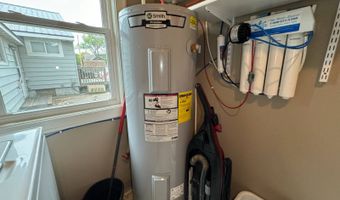 203 12th Ave, Britton, SD 57430