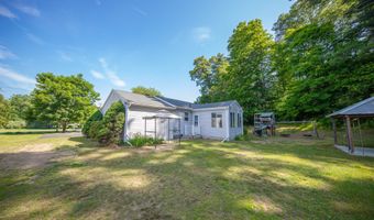 42 Bailey Woods Rd, Brooklyn, CT 06234