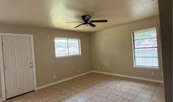 1005 Schallert Dr, Alice, TX 78332