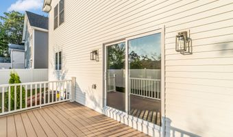 77 Oliver St, Bridgeport, CT 06606