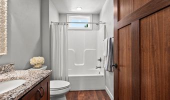 4996 BOXWOOD Ln, Appleton, WI 54913