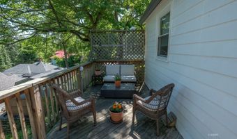 144 Grosvenor St, Athens, OH 45701