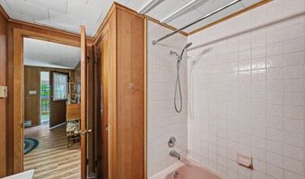 74 Beaver Dr, Albrightsville, PA 18210