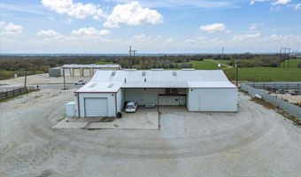 707 S Wickham St, Alvord, TX 76225