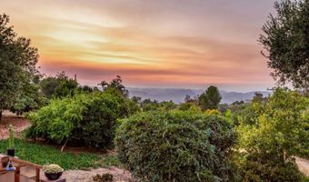 2260 E Mission Rd, Fallbrook, CA 92028