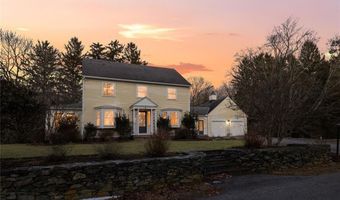 555 Great Rd, Lincoln, RI 02865