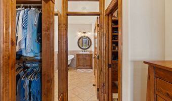 1363 Lake Pointe Dr, Bigfork, MT 59911