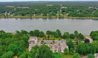 12 Honora Ln 12, Bourne, MA 02532