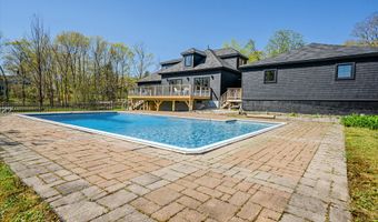 16 Cottage St, Belfast, ME 04915