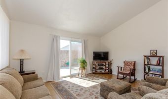 1011 Williamsburg Cir, Warwick, RI 02886
