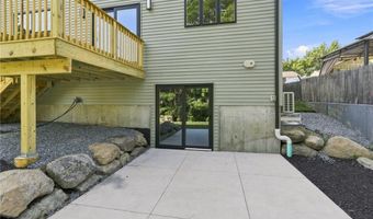 50 Planet Ave, East Providence, RI 02915