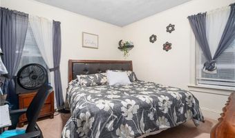 13 Elizabeth St, Cumberland, RI 02864