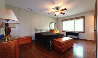 2003 Polk Dr, Ames, IA 50010