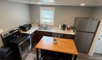 57 61 Dewey St, Arnolds Park, IA 51331