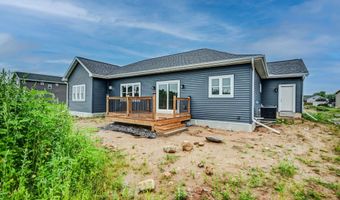 409 Chad Trl, Arlington, WI 53911