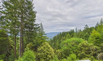 7090 Fickle Hill Rd, Arcata, CA 95521