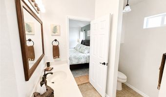 1402 S Saunders St, Aransas Pass, TX 78336
